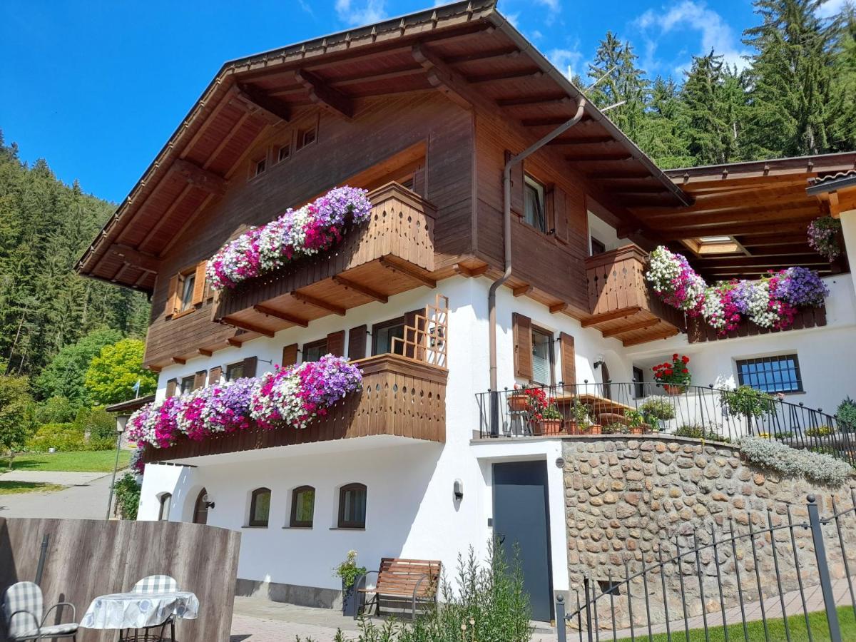 Haus Kohler Bernhard Leilighet Nova Levante Eksteriør bilde